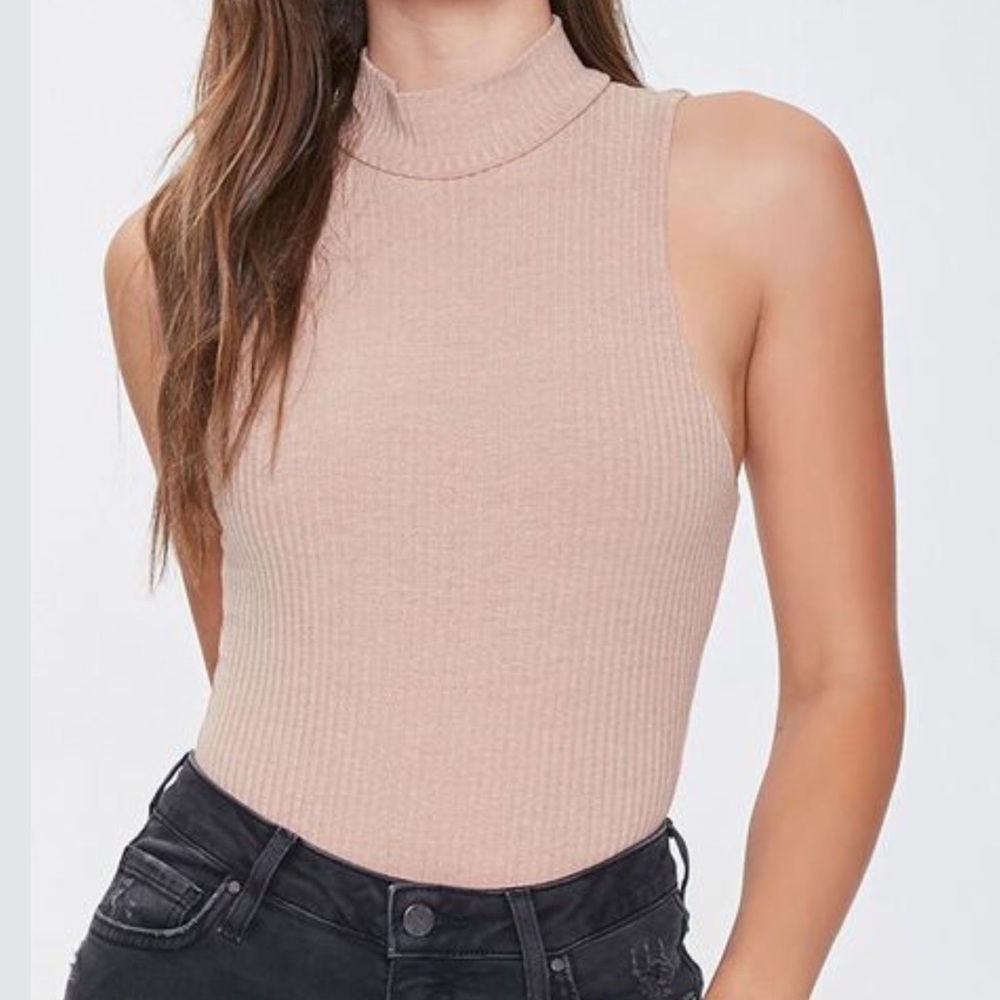 🍀 Forever 21 Heather Taupe Mock Neck Bodysuit 🍀